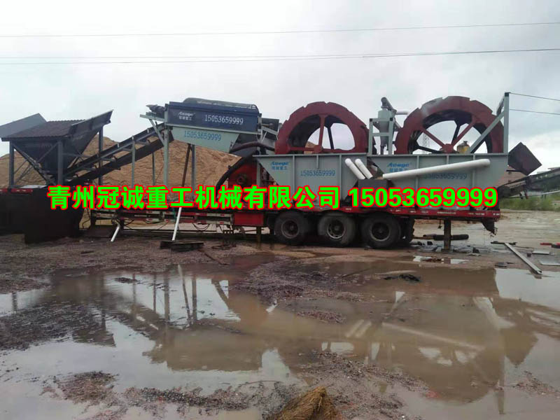 河南平頂山破碎洗沙機(jī)現(xiàn)場(chǎng) 河南平頂山破碎洗沙機(jī)現(xiàn)場(chǎng)