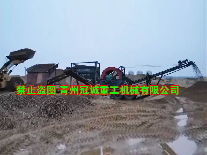 湖北隨州移動(dòng)洗砂設(shè)備已正式投產(chǎn) 湖北隨州移動(dòng)洗砂設(shè)備已正式投產(chǎn)
